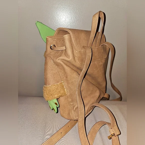 Danielle Nicole x Star Wars The Mandalorian The Child Grogu Backpack - Picture 5 of 7